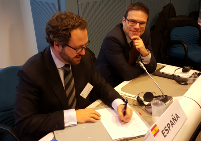  Firma de acuerdo de cooperación a nivel EEE