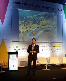 Juan Espinosa García - IV Cumbre Iberoamericana del Juego